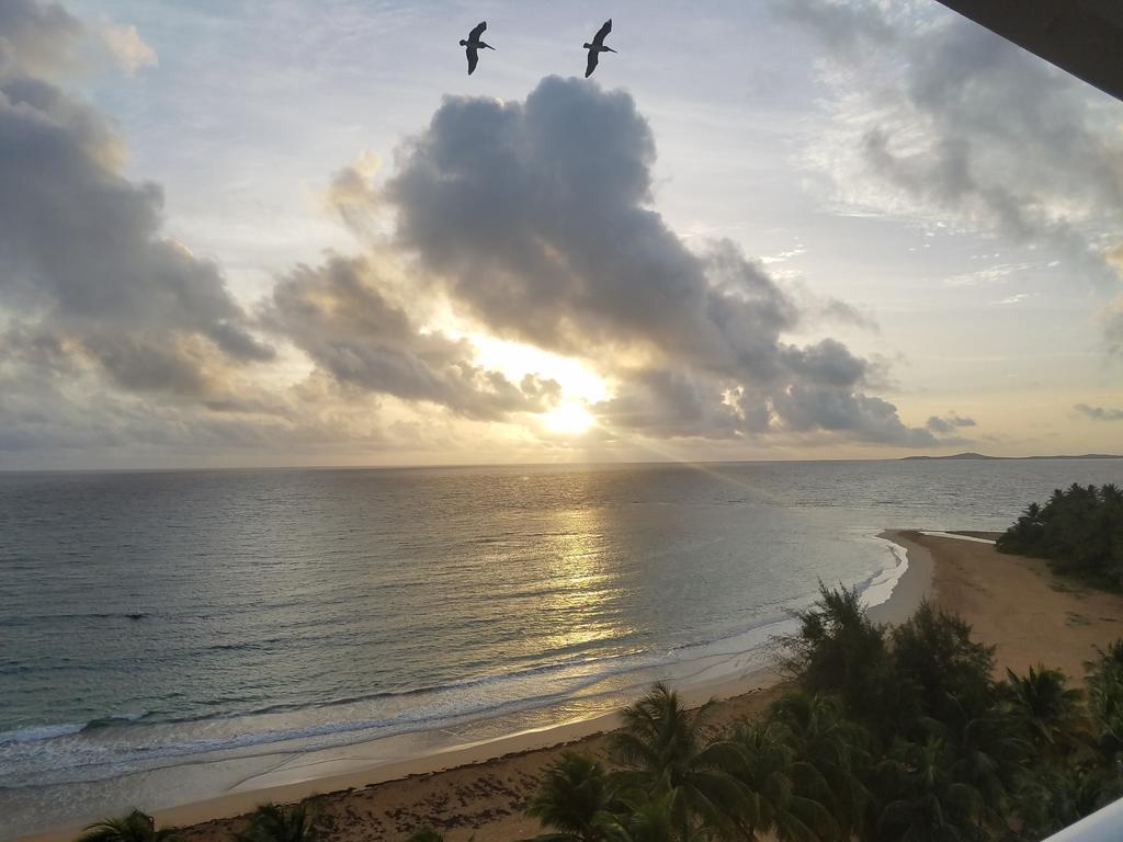 Beach Front Apartment In Luquillo Exterior foto